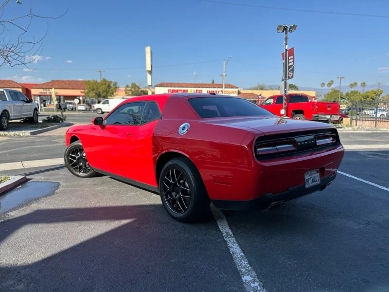 2016 Dodge Challenger 3rd Gen - Image 3 of 12
