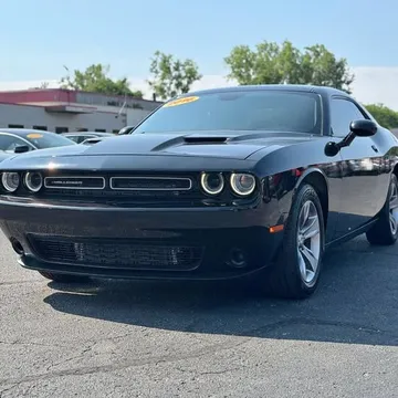 2016 Dodge Challenger SXT