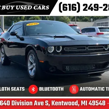 2016 Dodge Challenger SXT