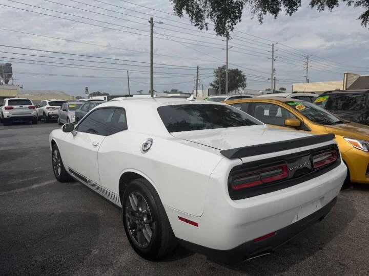 2016 Dodge Challenger 3rd Gen - Image 6 of 8