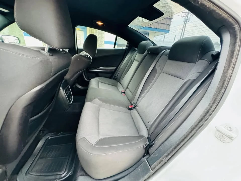 2016 Dodge Charger 7th Gen - Image 8 of 10