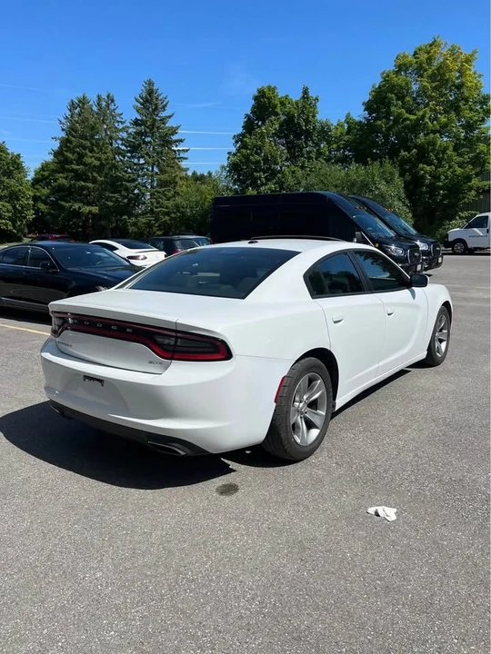 2016 Dodge Charger 7th Gen - Image 5 of 13