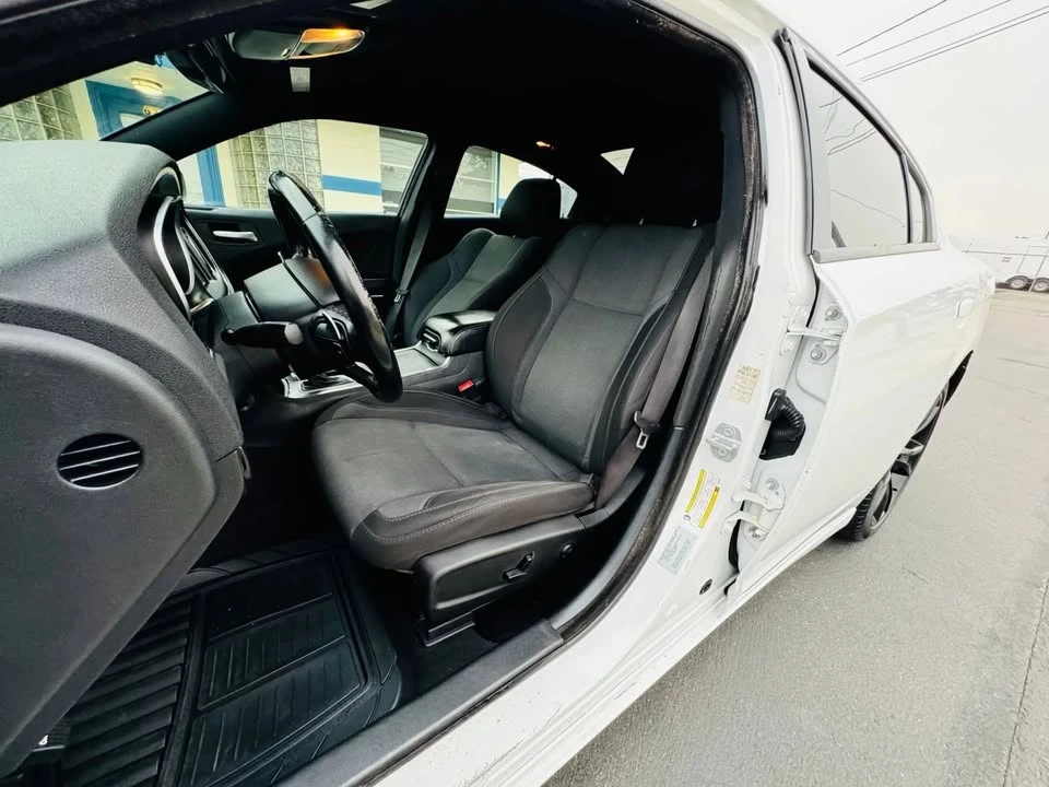 2016 Dodge Charger 7th Gen - Image 7 of 10