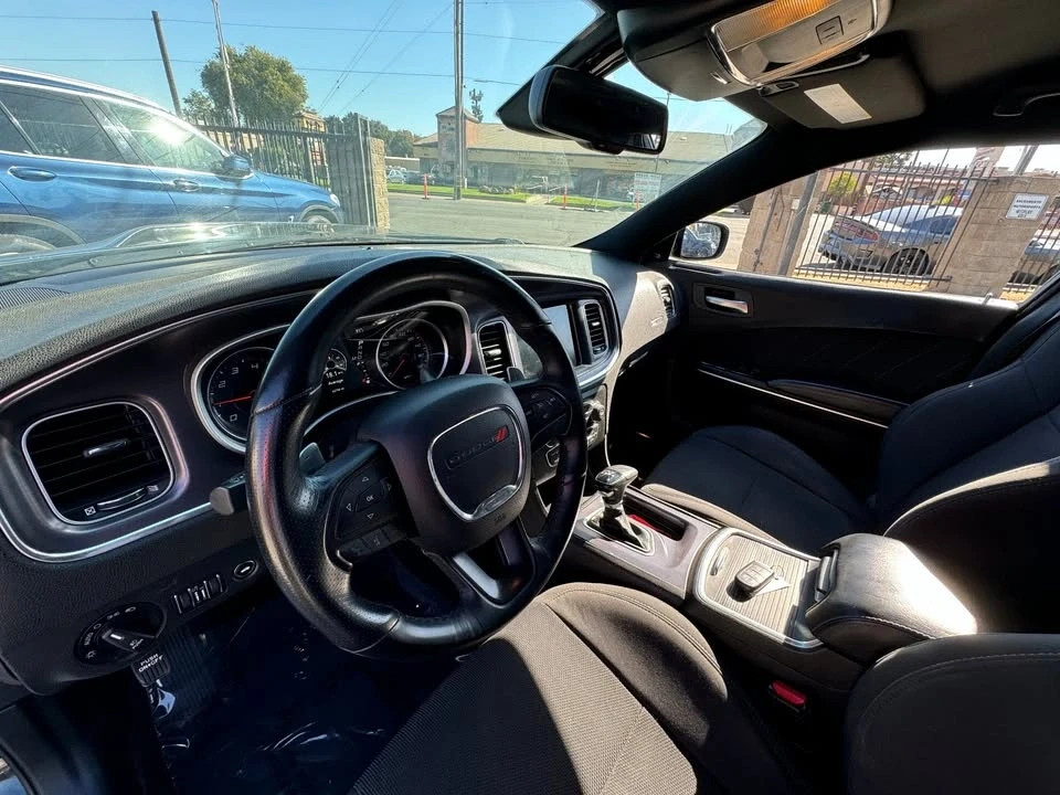 2016 Dodge Charger 7th Gen - Image 17 of 20