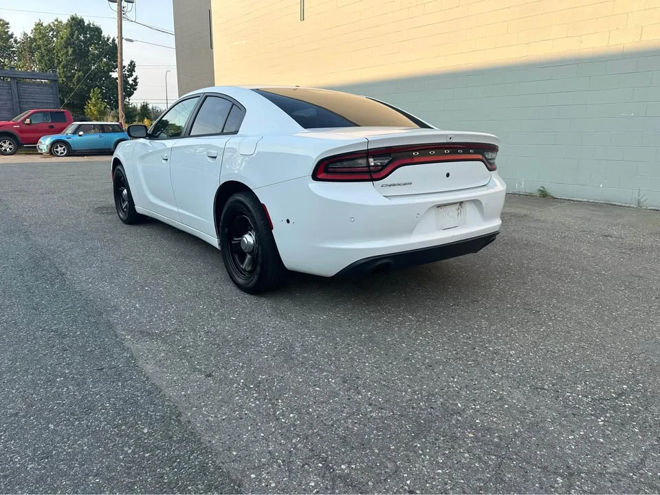 2016 Dodge Charger 7th Gen - Image 2 of 9