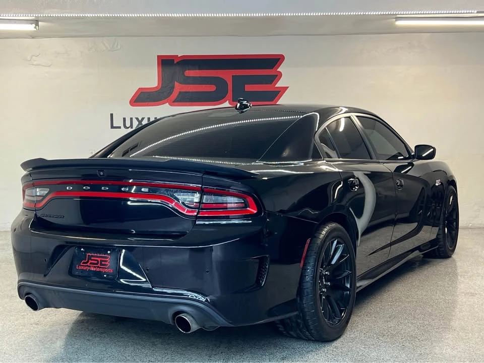 2016 Dodge Charger 7th Gen - Image 4 of 8