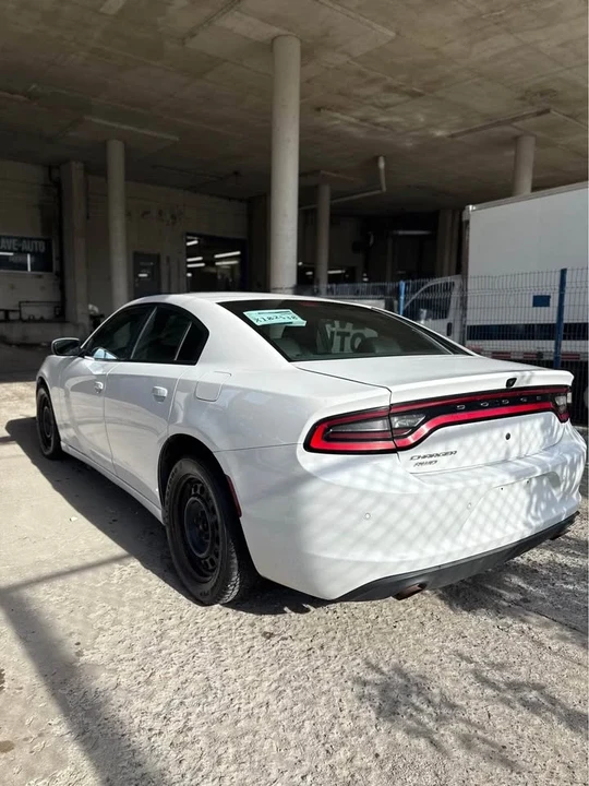 2016 Dodge Charger 7th Gen - Image 5 of 9