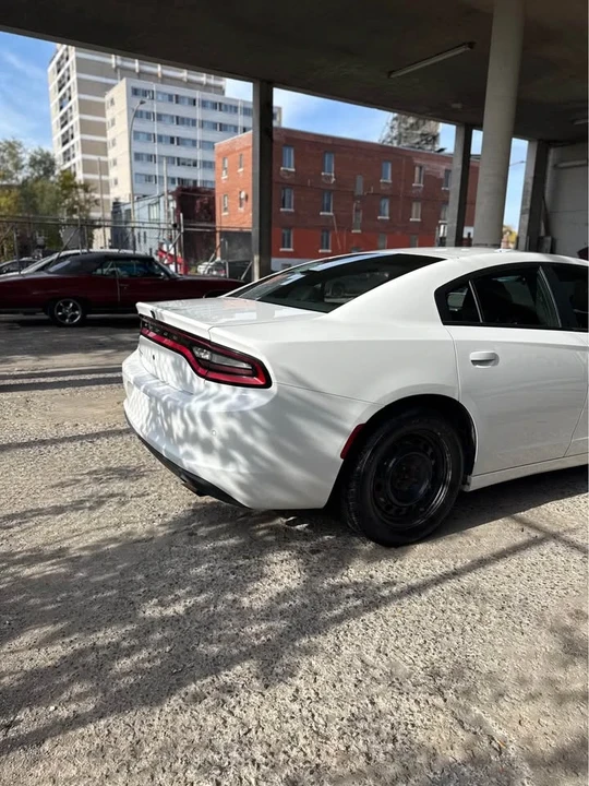 2016 Dodge Charger 7th Gen - Image 4 of 9