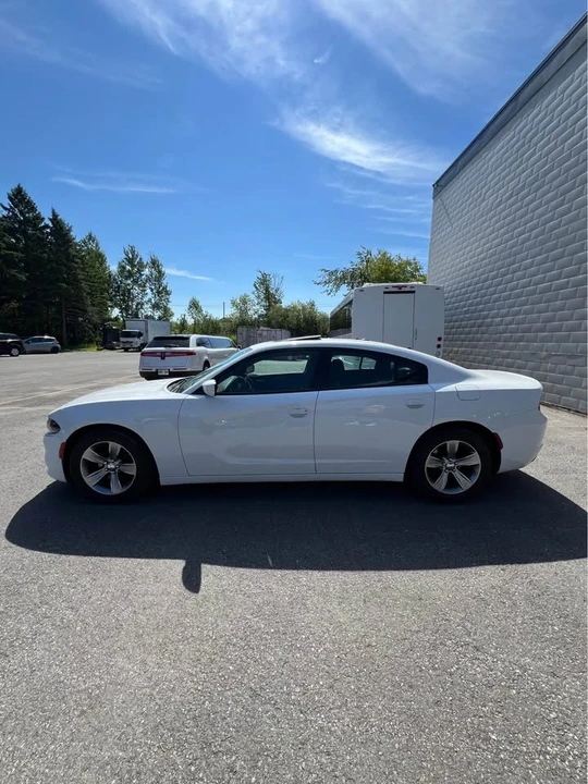 2016 Dodge Charger 7th Gen - Image 8 of 13