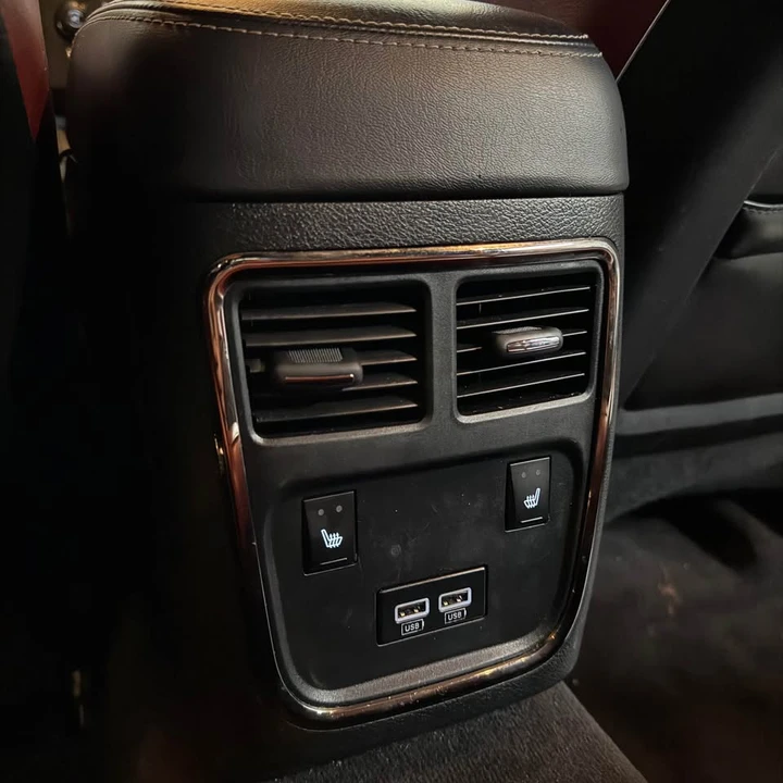 2016 Dodge Charger 7th Gen - Image 13 of 18
