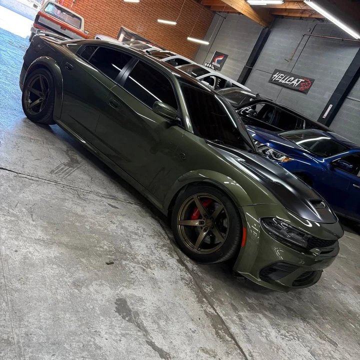 2016 Dodge Charger 7th Gen - Image 2 of 18