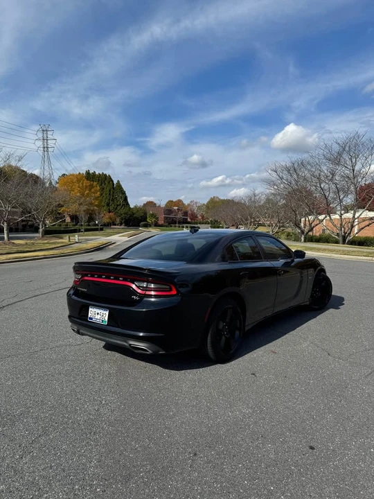 2016 Dodge Charger 7th Gen - Image 5 of 8