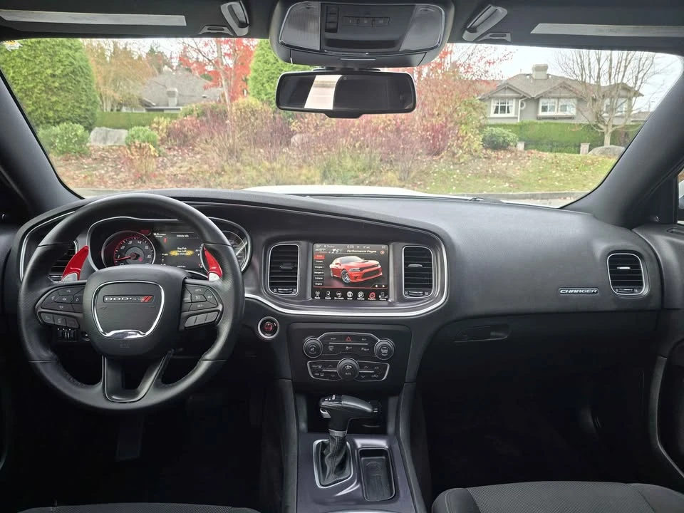 2016 Dodge Charger 7th Gen - Image 9 of 12