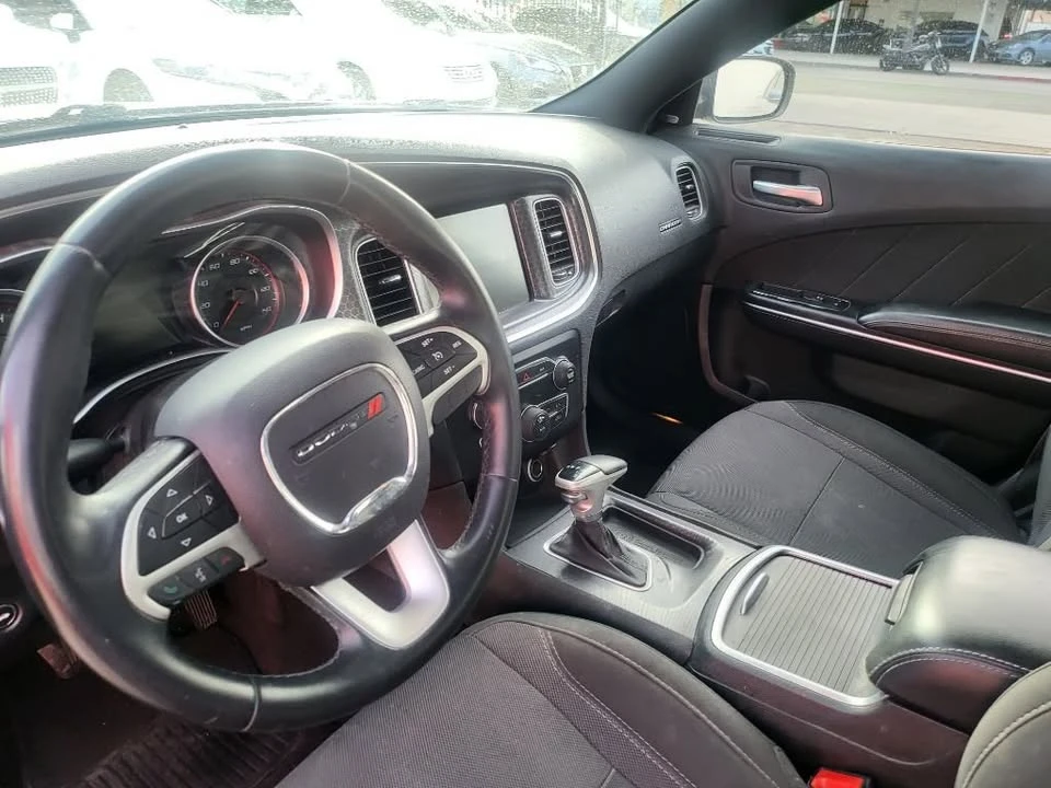 2016 Dodge Charger 7th Gen - Image 14 of 17