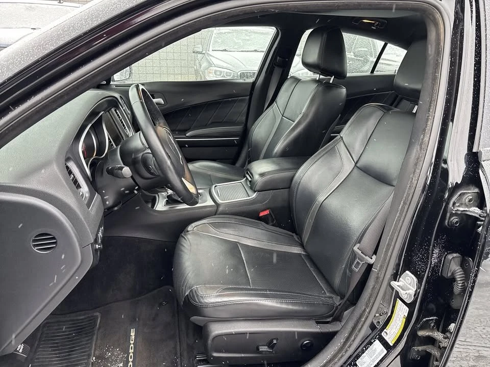 2016 Dodge Charger 7th Gen - Image 8 of 11
