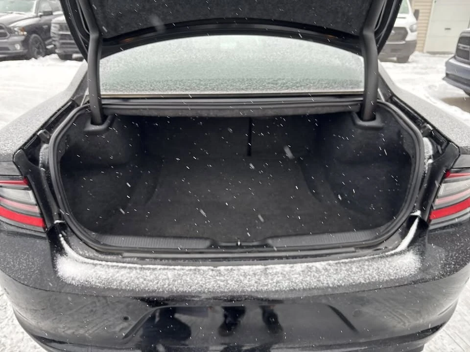 2016 Dodge Charger 7th Gen - Image 6 of 11