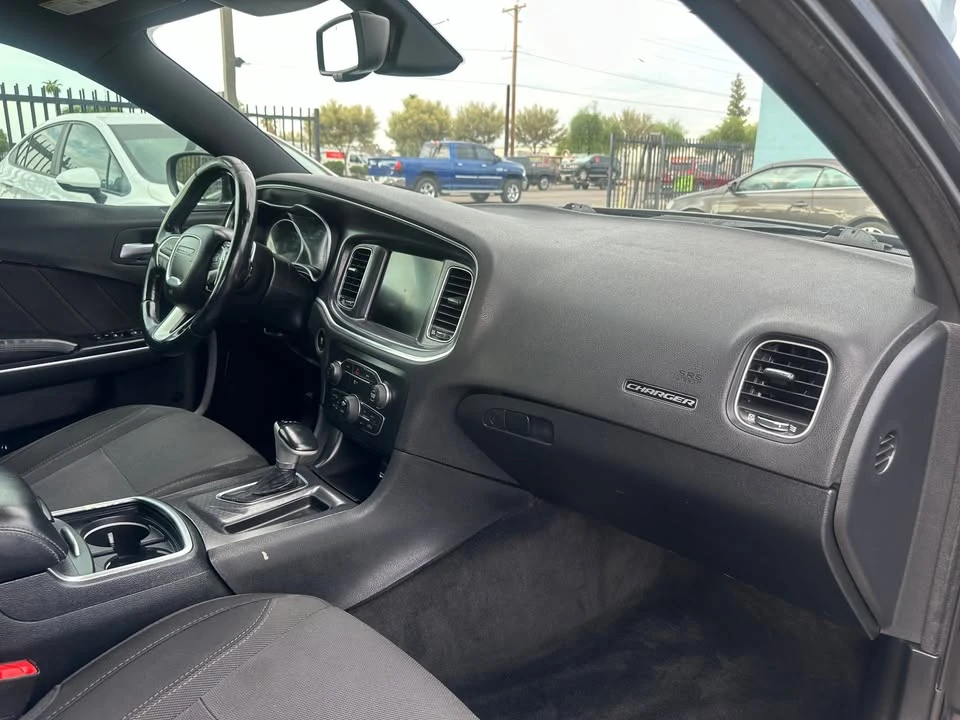 2016 Dodge Charger 7th Gen - Image 10 of 12