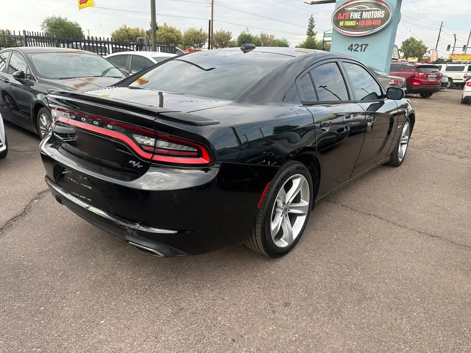 2016 Dodge Charger 7th Gen - Image 3 of 12