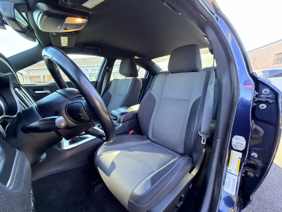 2016 Dodge Charger 7th Gen - Image 14 of 20