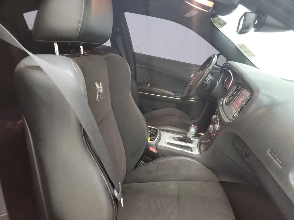 2016 Dodge Charger 7th Gen - Image 6 of 12