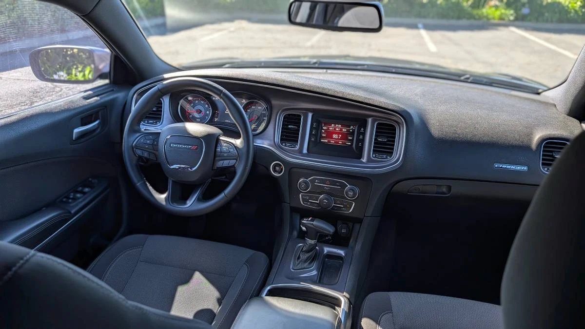 2016 Dodge Charger 7th Gen - Image 11 of 19