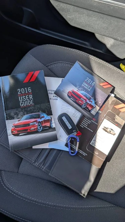 2016 Dodge Charger 7th Gen - Image 19 of 19