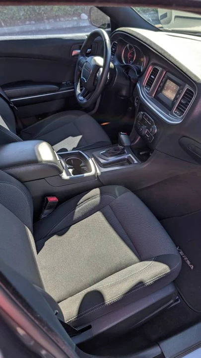 2016 Dodge Charger 7th Gen - Image 13 of 19