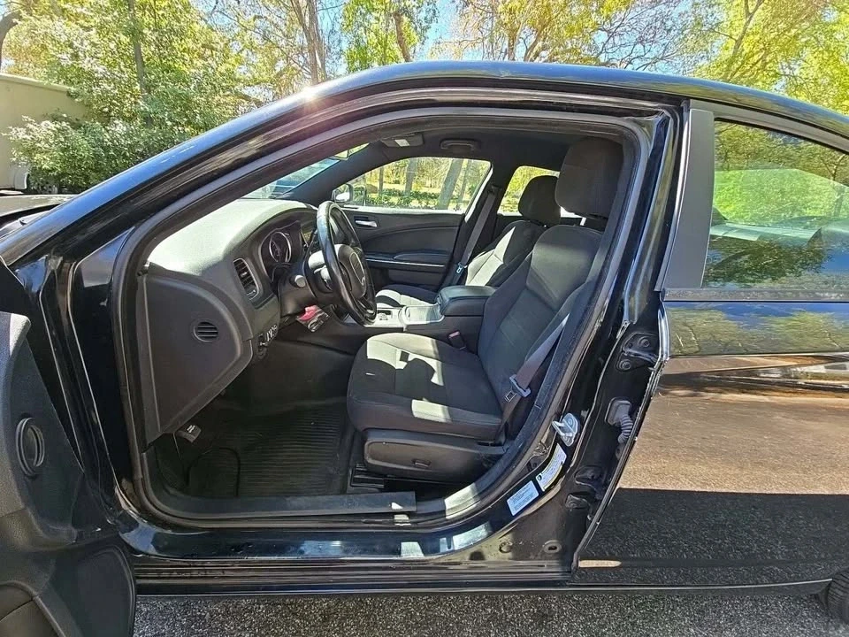 2016 Dodge Charger 7th Gen - Image 2 of 9
