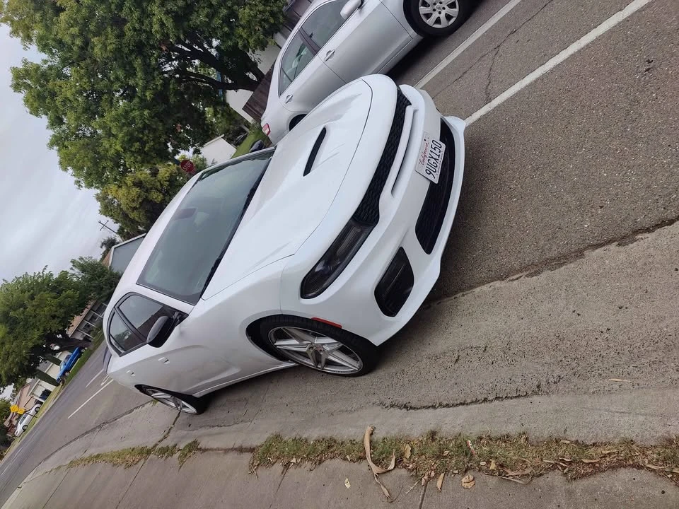 2016 Dodge Charger 7th Gen - Image 3 of 14