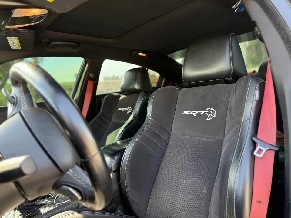 2016 Dodge Charger SRT Hellcat 7th Gen - Image 9 of 13