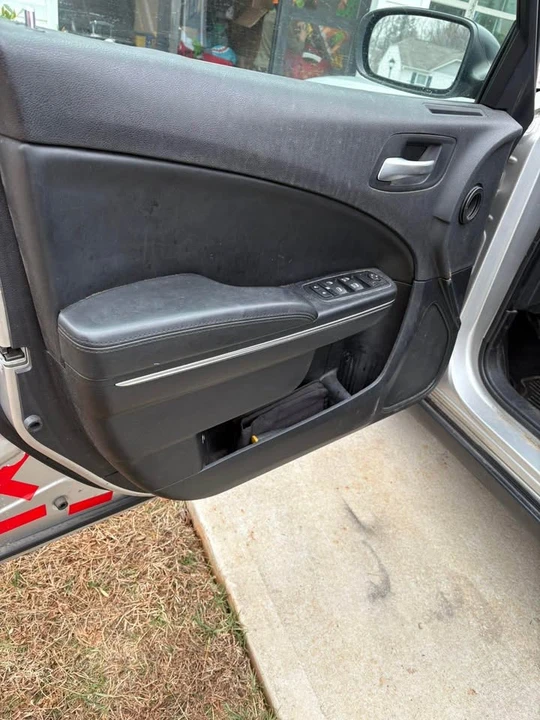 2016 Dodge Charger 7th Gen - Image 3 of 6