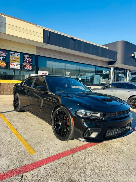 2016 Dodge Charger 7th Gen - Image 3 of 7