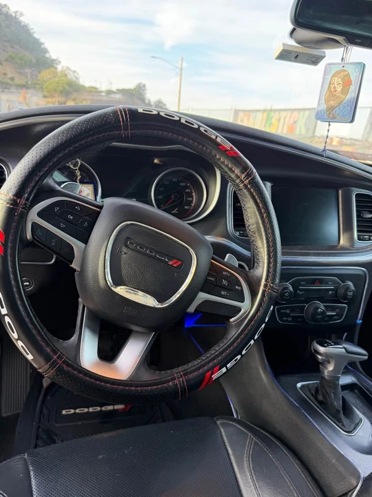 2016 Dodge Charger 7th Gen - Image 9 of 10