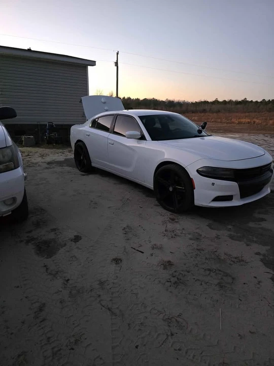 2016 Dodge Charger 7th Gen - Image 9 of 14