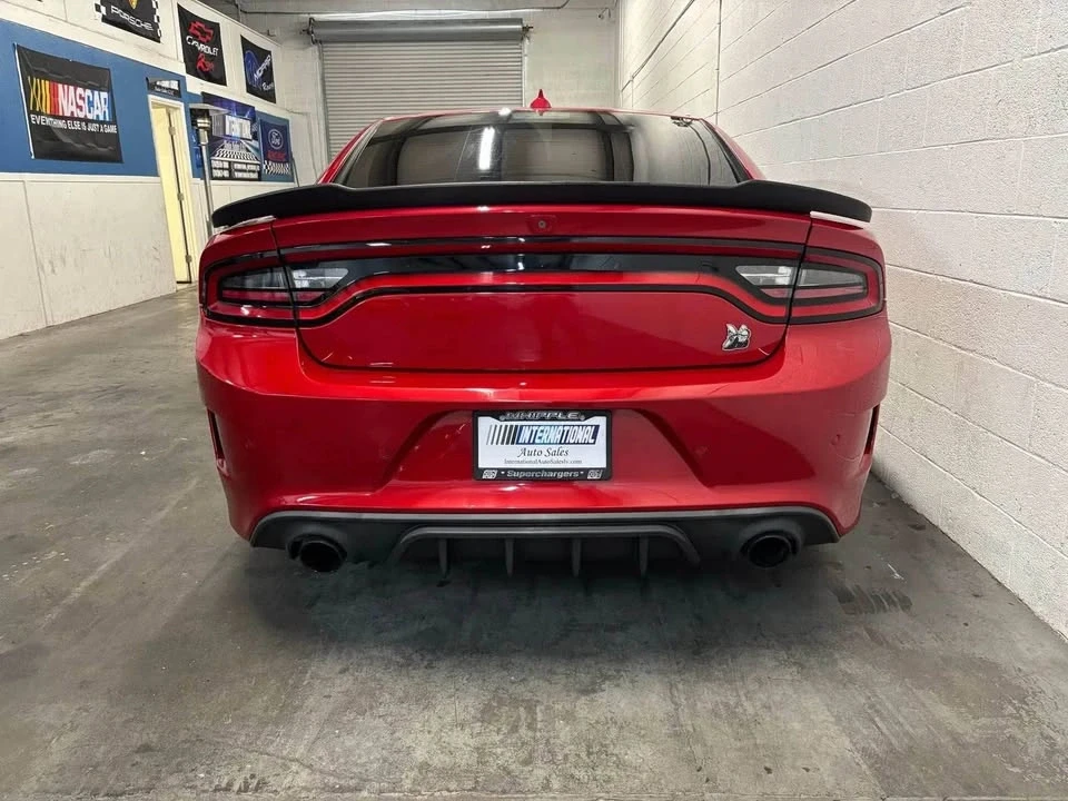 2016 Dodge Charger SRT Hellcat 7th Gen - Image 10 of 12