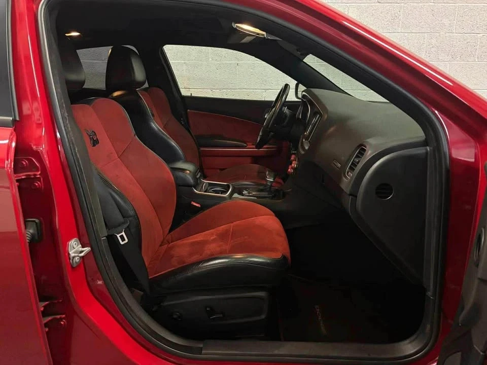 2016 Dodge Charger SRT Hellcat 7th Gen - Image 7 of 12