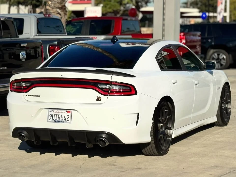 2016 Dodge Charger SRT & 392 7th Gen - Image 4 of 19