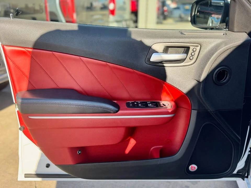 2016 Dodge Charger SRT & 392 7th Gen - Image 7 of 19