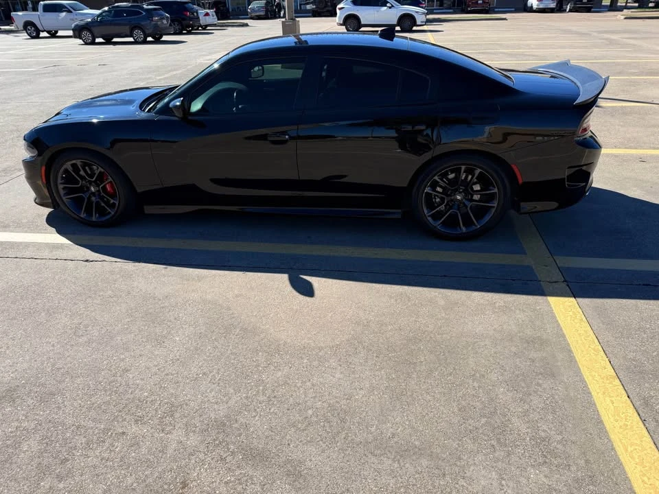 2016 Dodge Charger SRT & 392 7th Gen - Image 3 of 9