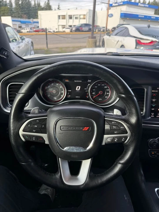 2016 Dodge Charger SRT & 392 7th Gen - Image 6 of 9