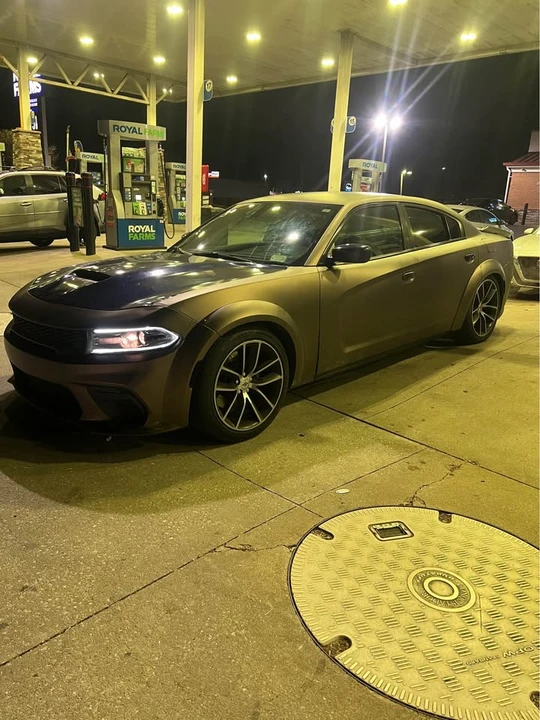 2016 Dodge Charger SRT & 392 7th Gen - Image 2 of 8