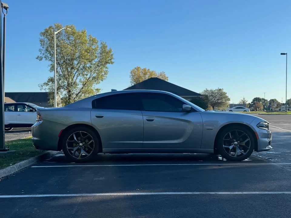 2016 Dodge Charger 7th Gen - Image 4 of 17