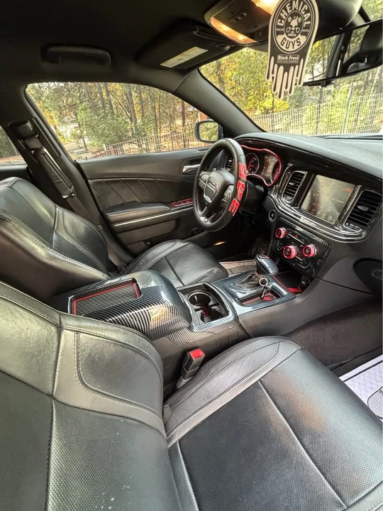 2016 Dodge Charger 7th Gen - Image 5 of 10