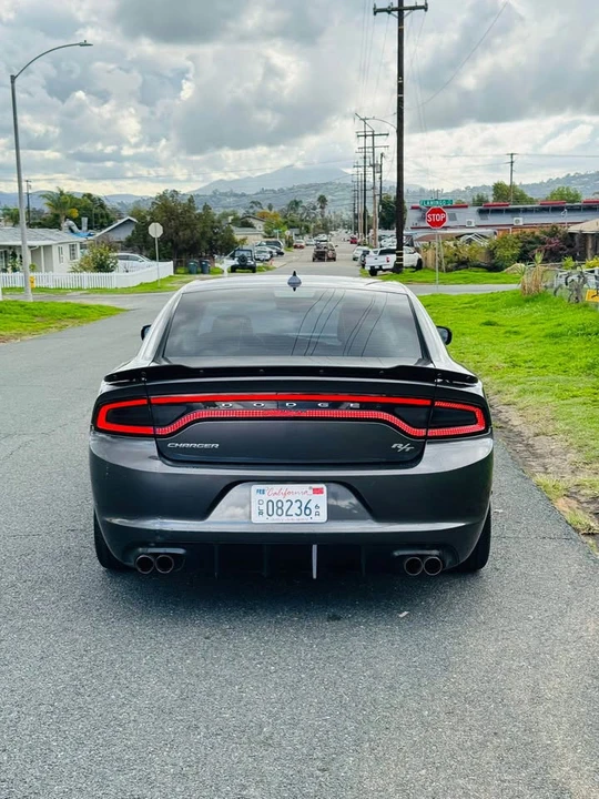 2016 Dodge Charger 7th Gen - Image 3 of 11