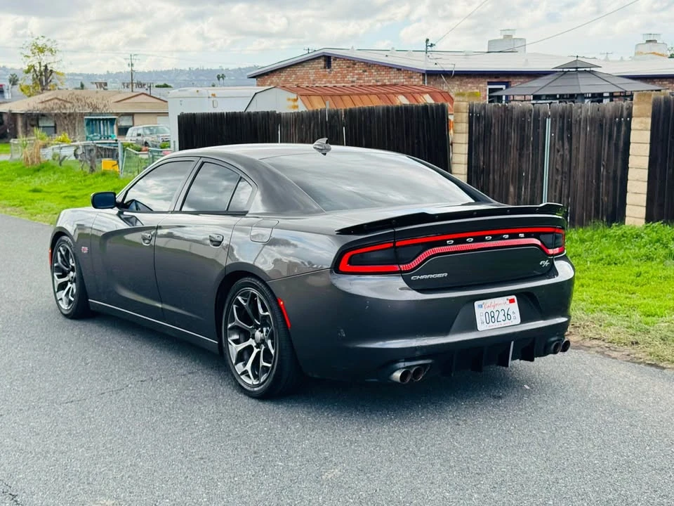 2016 Dodge Charger 7th Gen - Image 4 of 11