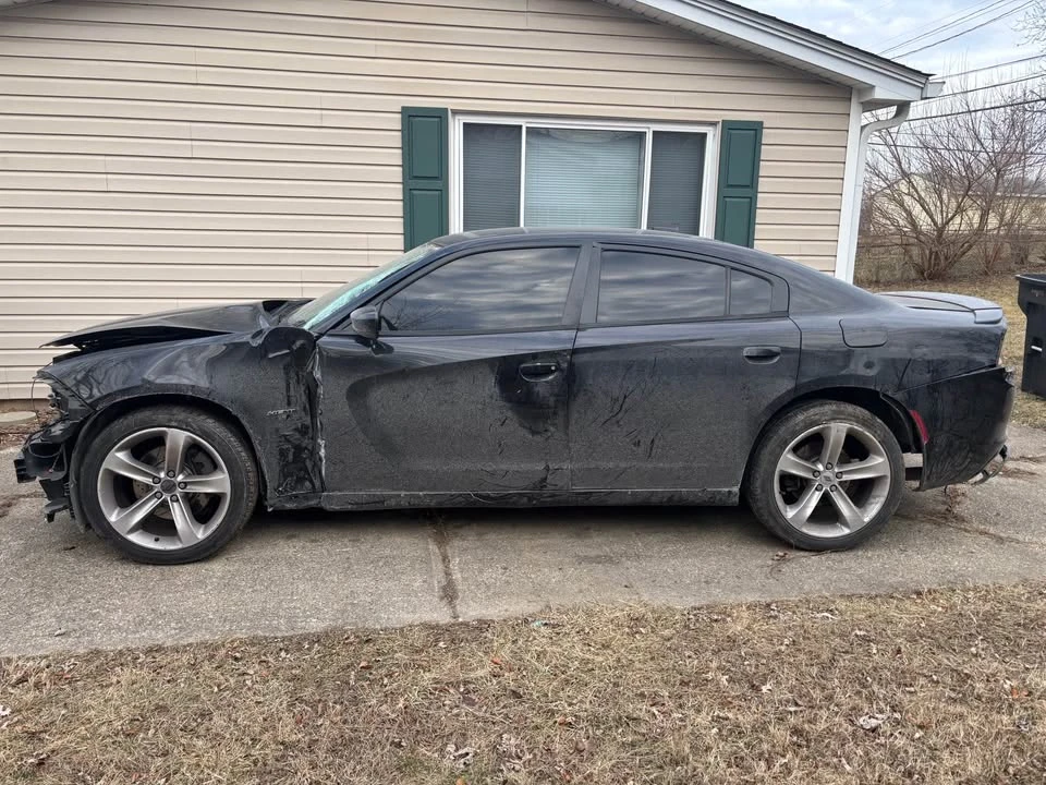 2016 Dodge Charger 7th Gen - Image 4 of 5