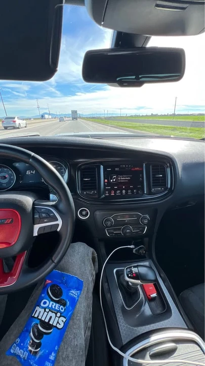 2016 Dodge Charger 7th Gen - Image 5 of 9