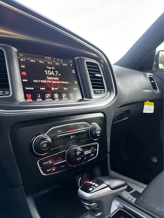 2016 Dodge Charger 7th Gen - Image 6 of 13