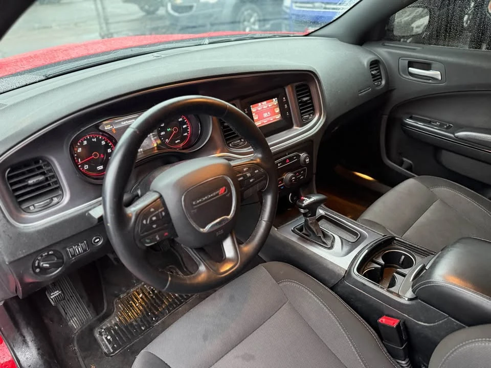 2016 Dodge Charger 7th Gen - Image 9 of 18