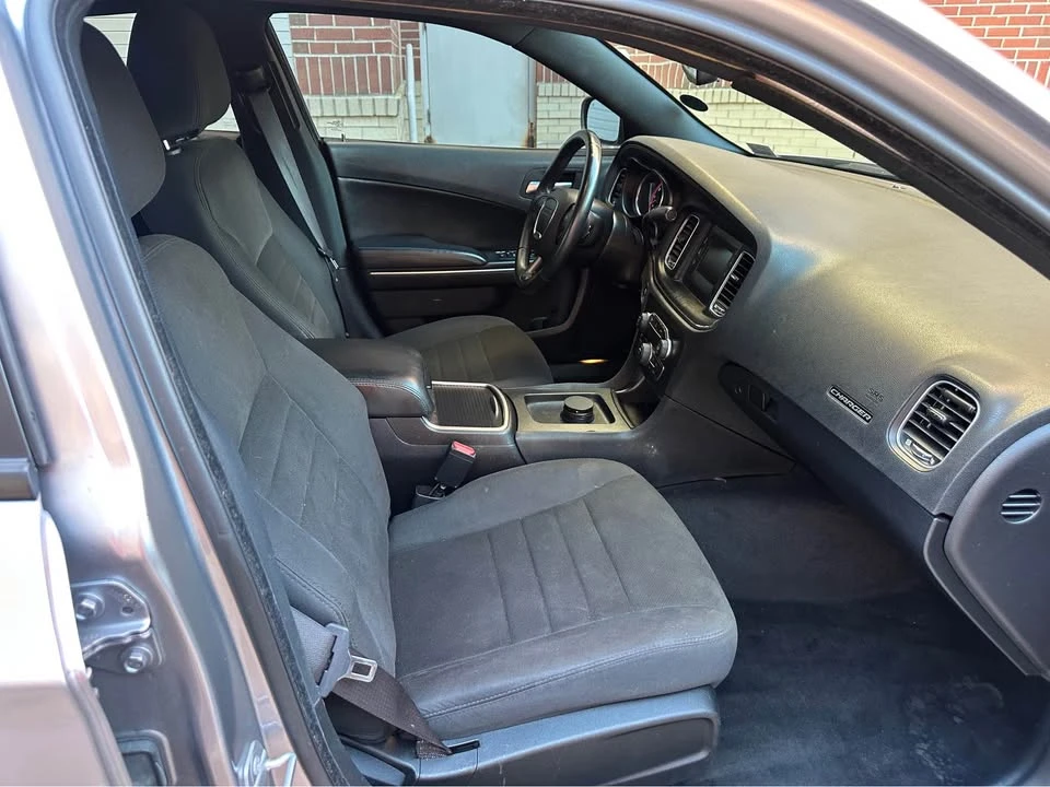 2016 Dodge Charger 7th Gen - Image 13 of 14